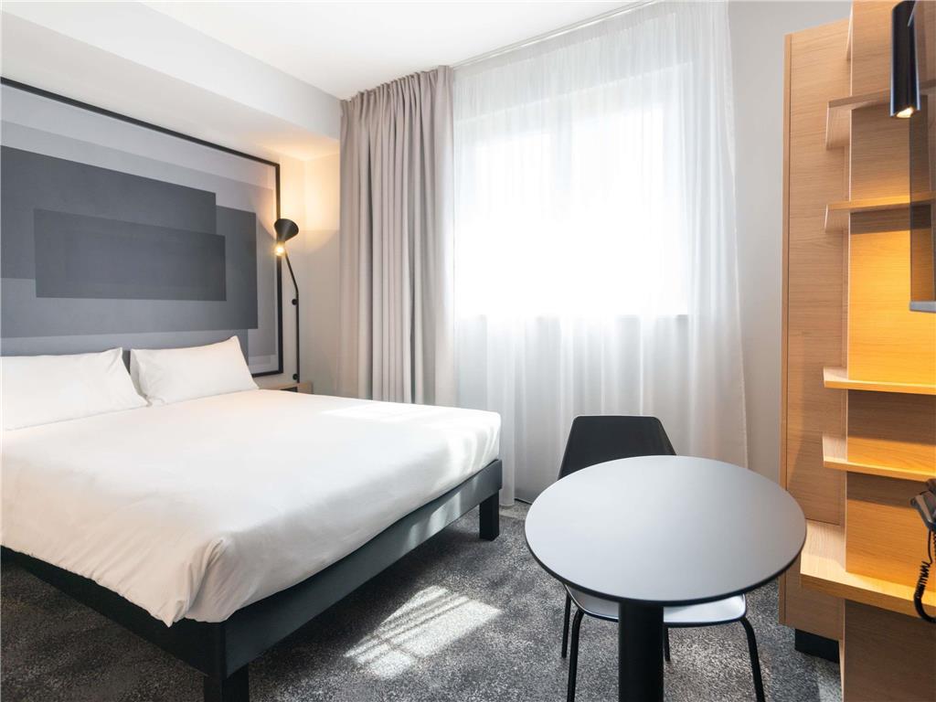Hotel Ibis Centre Gare 3*